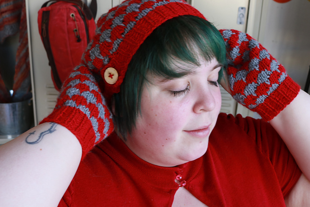 Tilework Hat & Mitts