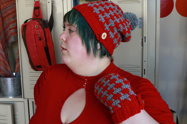 Tilework Hat & Mitts (crochet)