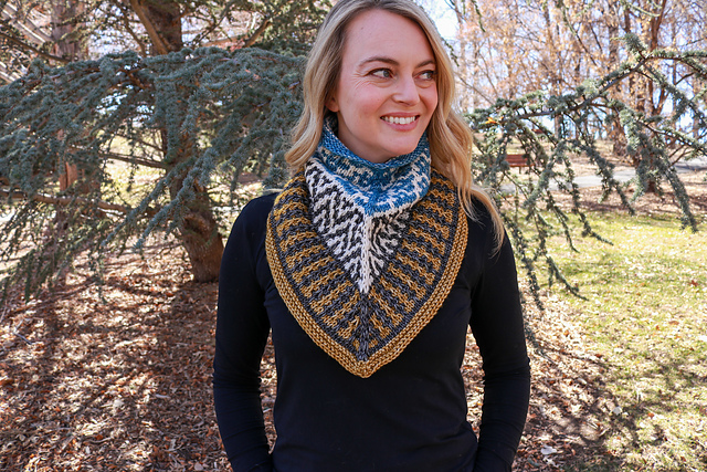 Kerchief-errific (knit)