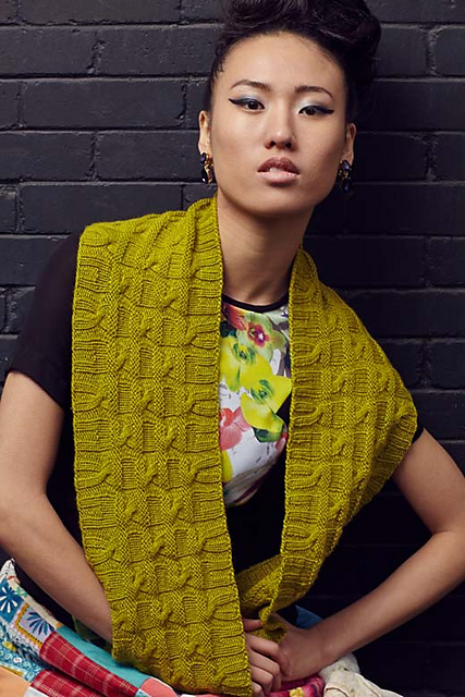 Stagger Cowl