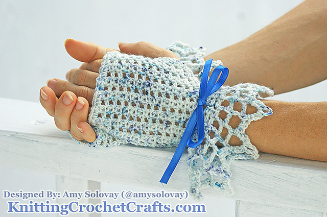 Fingerless Gloves