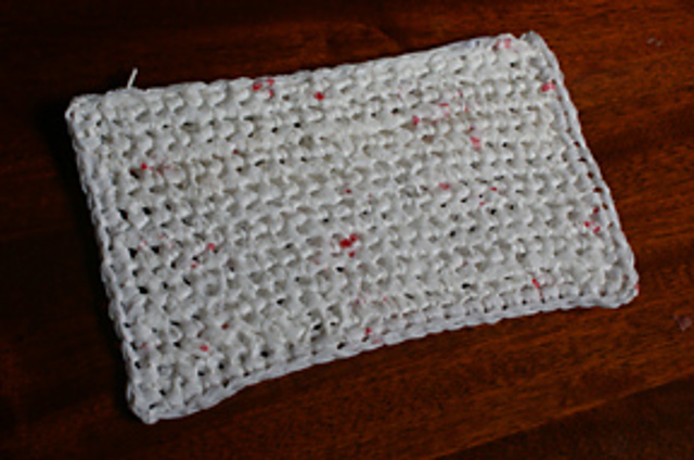 Plastic Yarn Pouch
