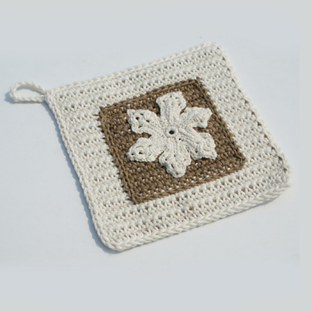 Crochet Snowflake Potholders