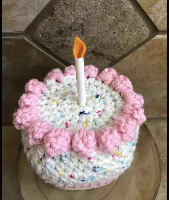 Birthday Cake Mug Hat