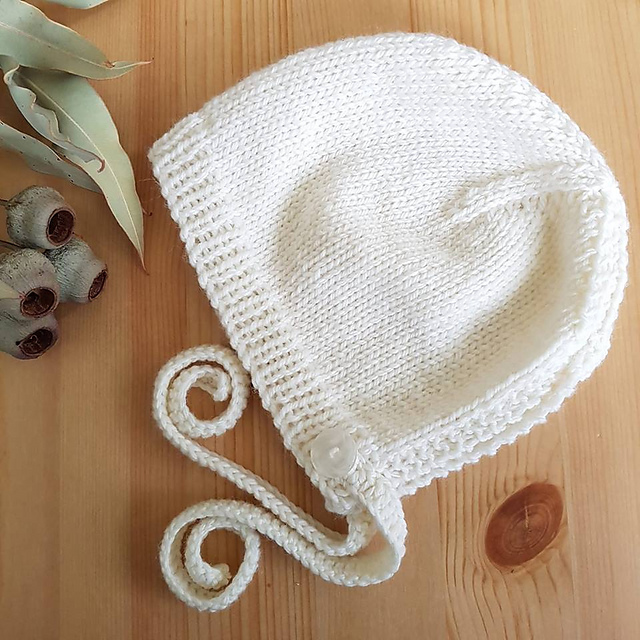 #9 Plain bonnet