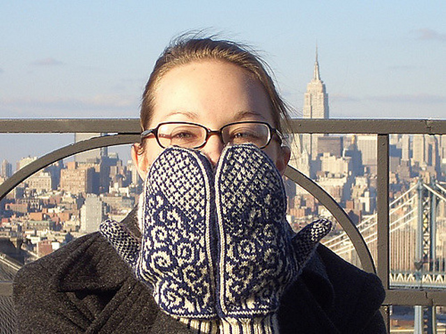 Anemoi Mittens
