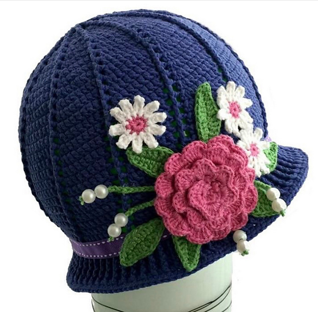 Gorrito con Flores