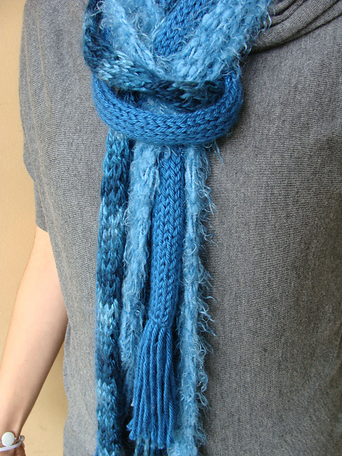 Tres en Uno Scarf