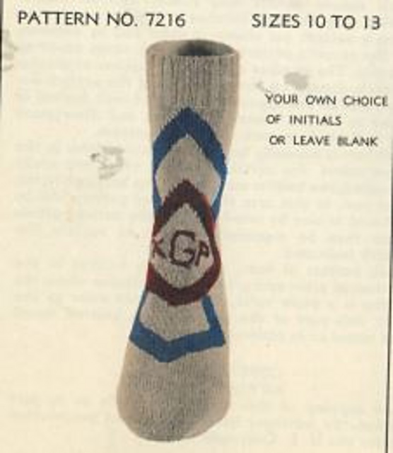 Outline Diamond-Overlay Socks (7216)