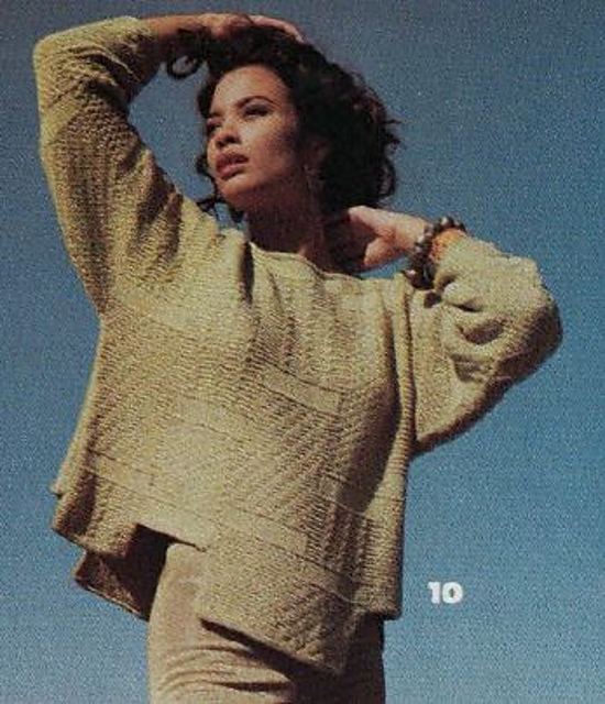 #10 Pullover with Asymetrical Hem