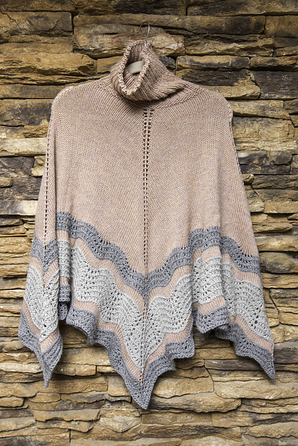 Deeside Poncho Grand