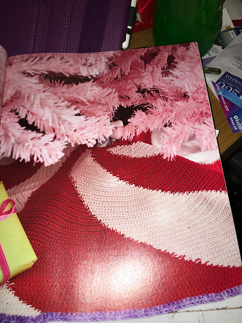 Peppermint Tree Skirt