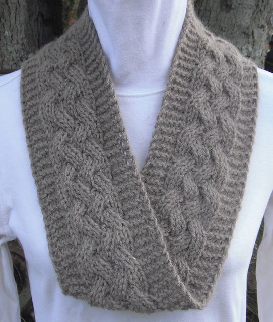 Two Reversible Cabled Moebius Scarves