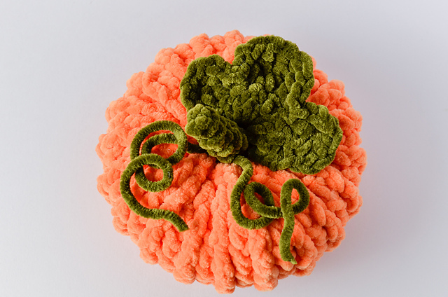 Pepo pumpkin friend