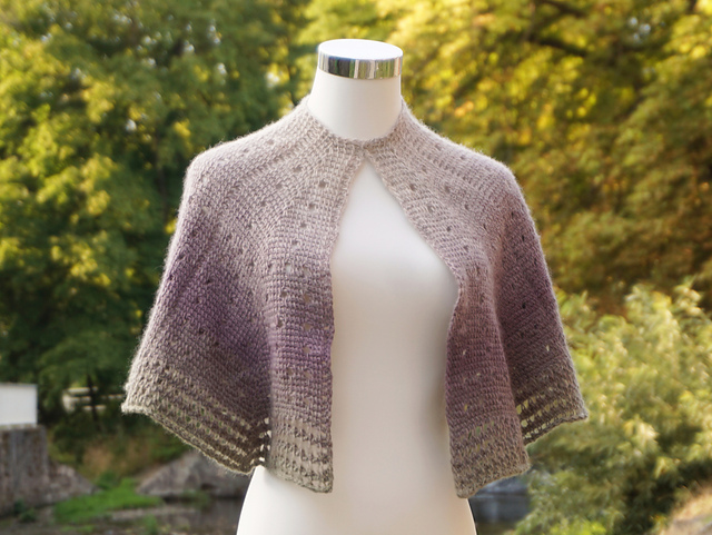 Fluorite capelet