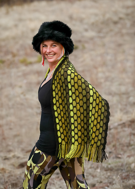 Bee Brave Shawl