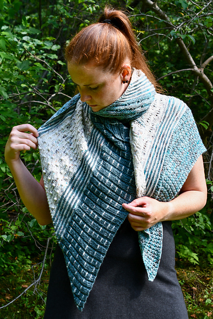 Myosine Shawl