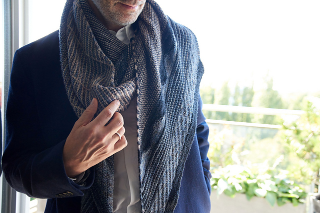 Gokulam Scarf