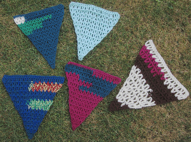 Quick Crochet Bunting