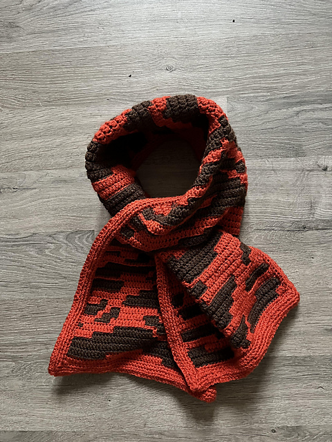 Tiger Stripe Keyhole Scarf