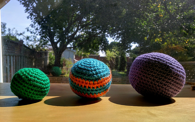 Dog Squeaker Ball
