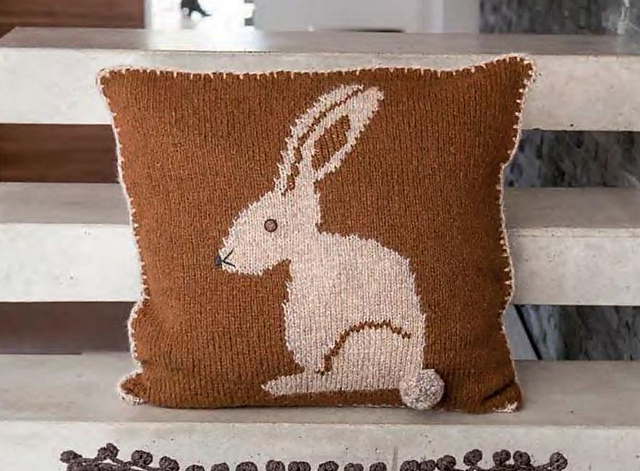 # 66 Intarsia Pillow with Hare