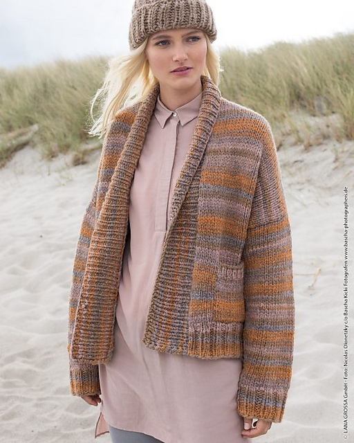 # 80 Jacke mit Taschen und Schalkragen