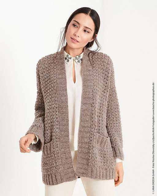 # 01 Jacke, gehäkelt mit Büschelmaschen