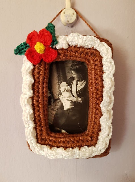 Gingerbread photo frame