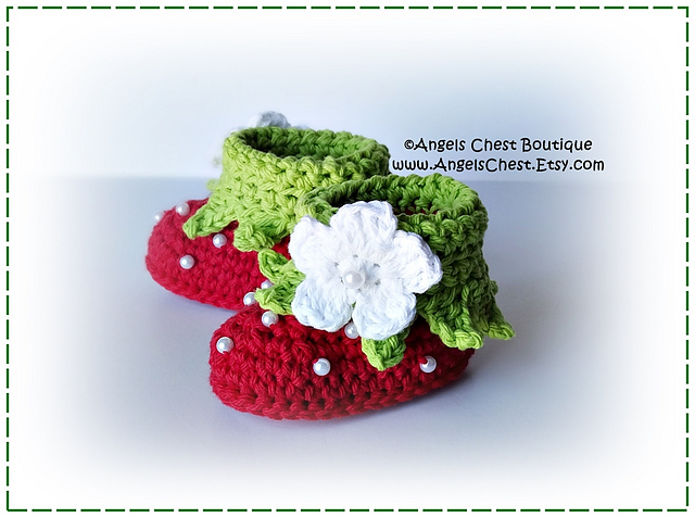 No. 65 Baby Booties Strawberry