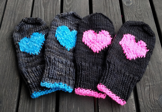Heart mittens