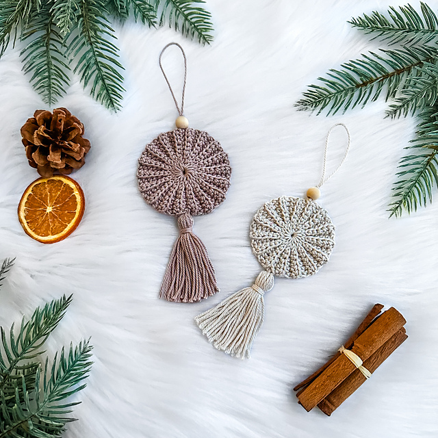 FREJA Decoration Ornaments