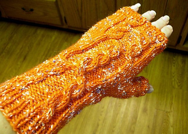 Kera Wristwarmers