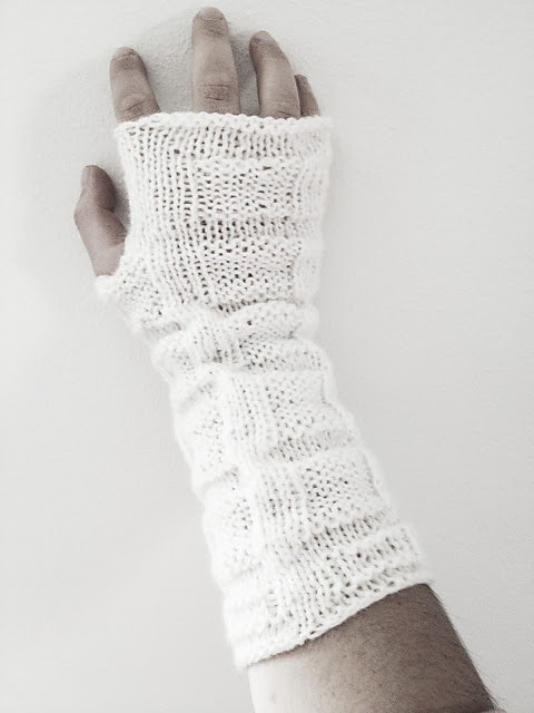 Squares Mittens