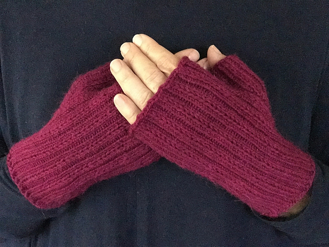 In-A-Pinch Fingerless Mitts