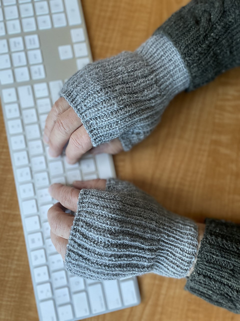 Baby It's Cold Inside Mitts