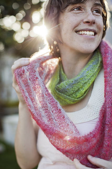 Peek-Through Cowl/Scarf