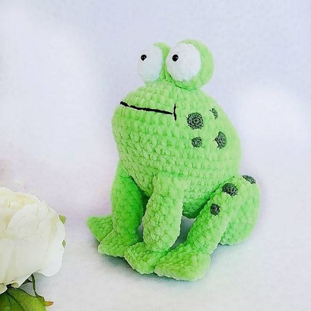 frog plush toy