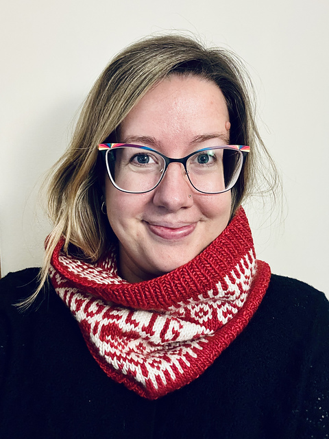 Danebod Cowl