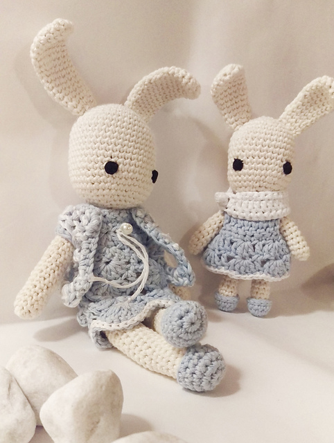 Amigurumi bunny family