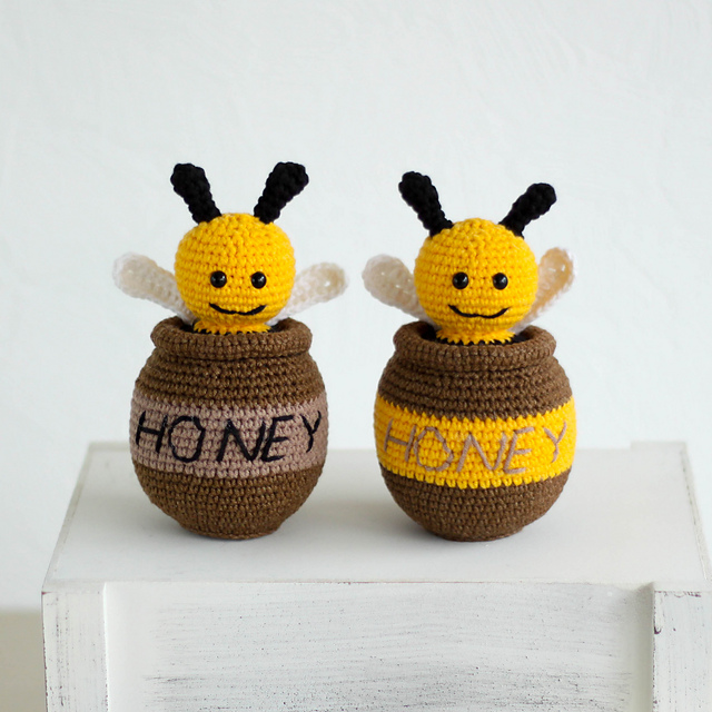 Bee in honeypot