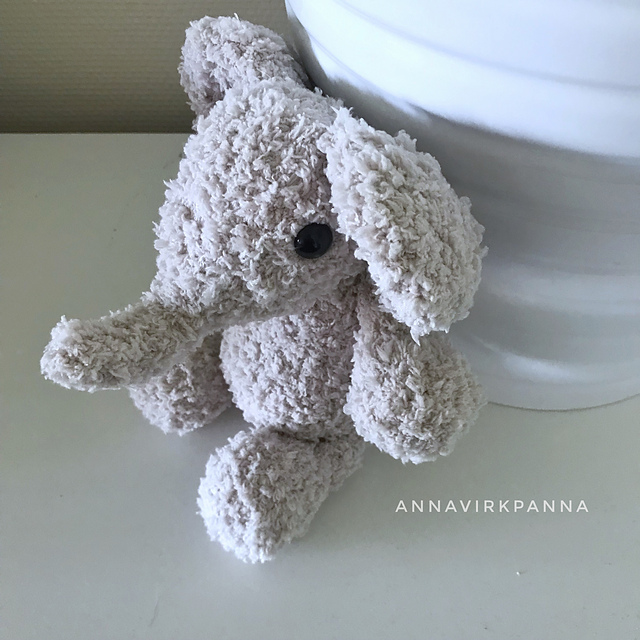 Elliot the Elephant