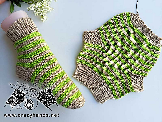 Two-Needles Two-Color Socks