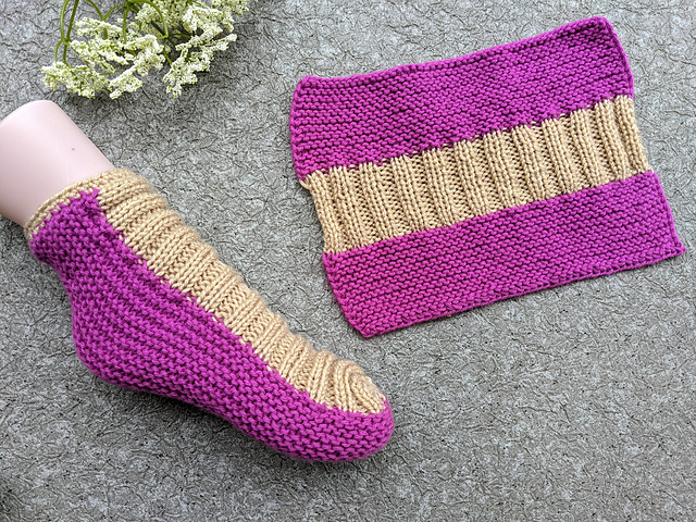 Flat Two-Color Socks