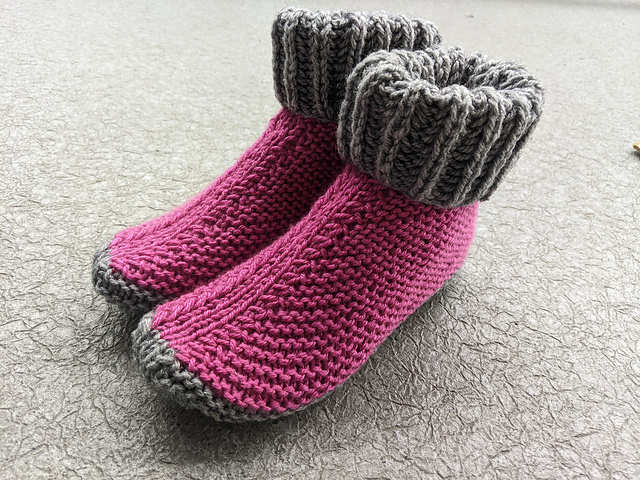 Flat Socks with Folded Cuff