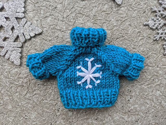 Christmas Mini Sweater Ornament