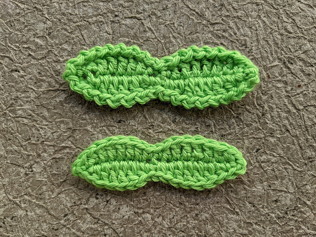 Rounded Cherry Leaf
