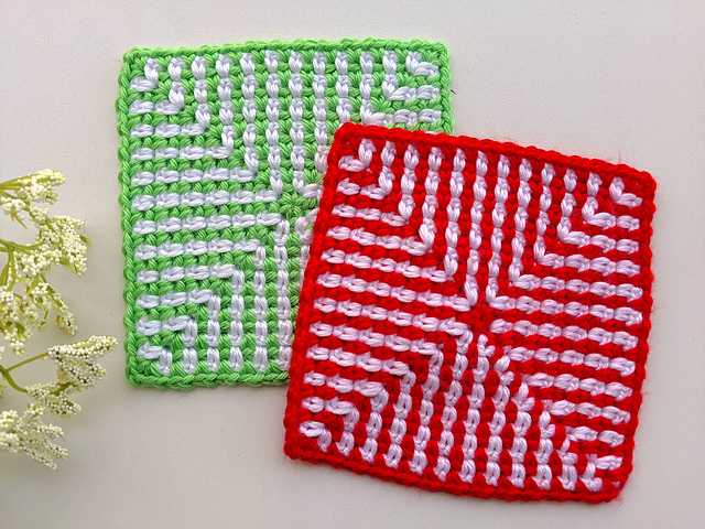 Moss Stitch Granny Square