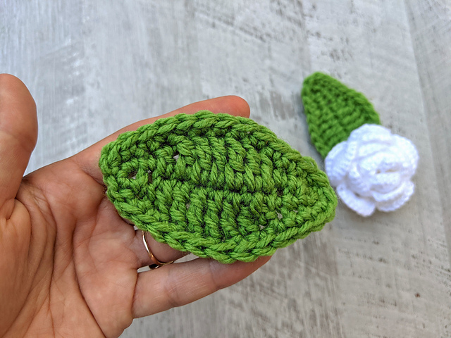 Elliptical Leaf