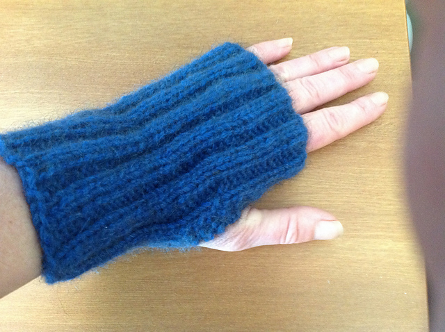 Ann's fingerless mitts